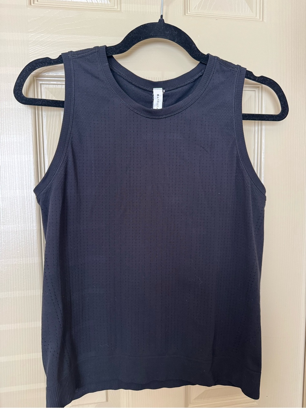 Women's Athleta Black Sleeveless Small Top